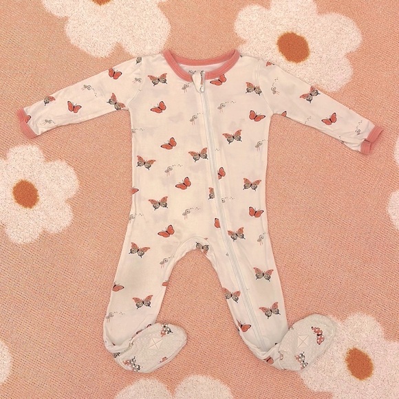 Kyte Baby Butterfly Zipper Footie - Picture 5 of 5